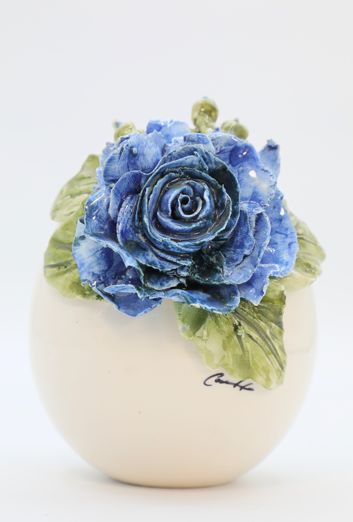 Uova con rosa blu